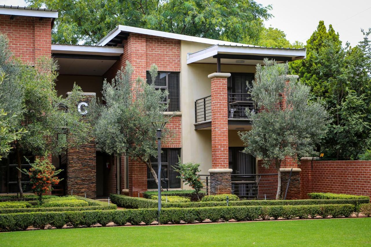 Scott'S Manor Guesthouse Function And Conference Venue Lichtenburg المظهر الخارجي الصورة