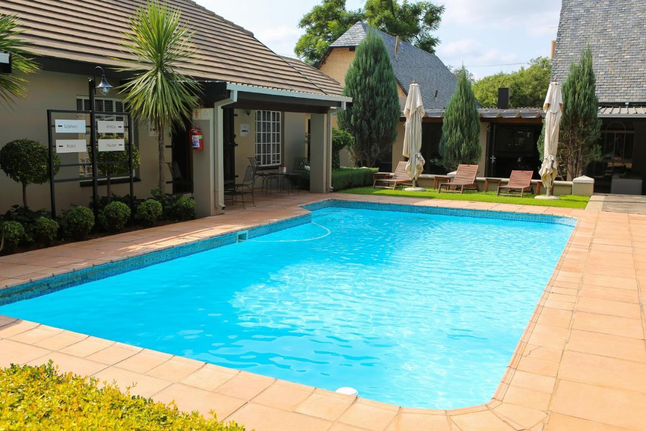Scott'S Manor Guesthouse Function And Conference Venue Lichtenburg المظهر الخارجي الصورة