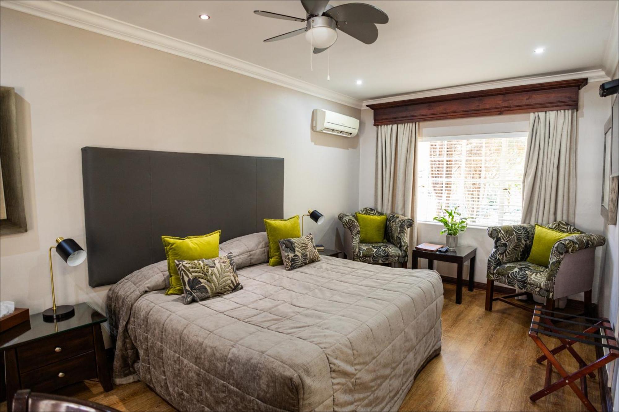 Scott'S Manor Guesthouse Function And Conference Venue Lichtenburg المظهر الخارجي الصورة