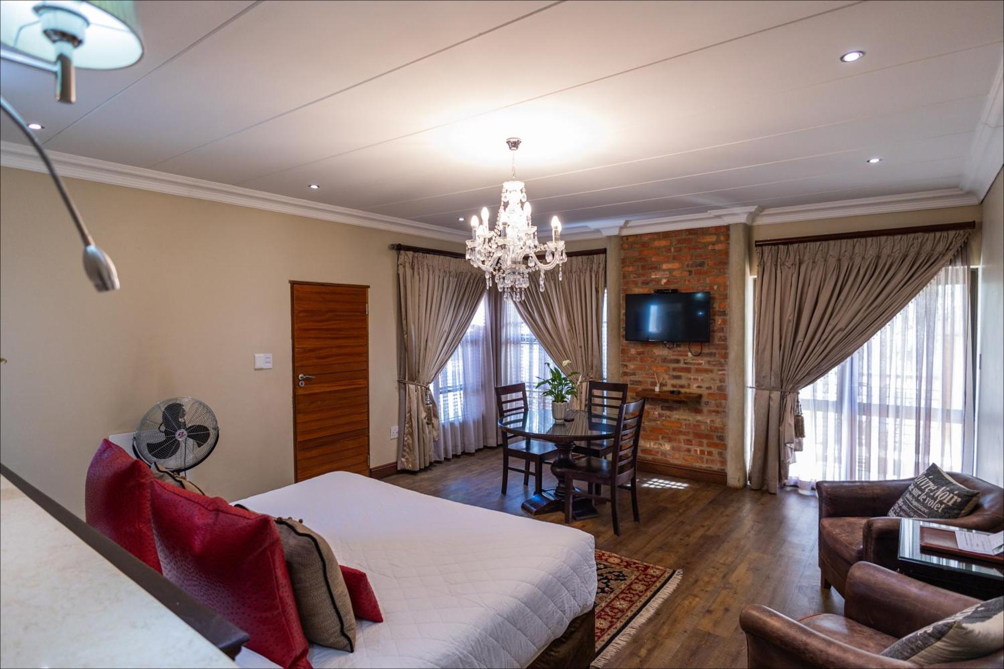 Scott'S Manor Guesthouse Function And Conference Venue Lichtenburg المظهر الخارجي الصورة